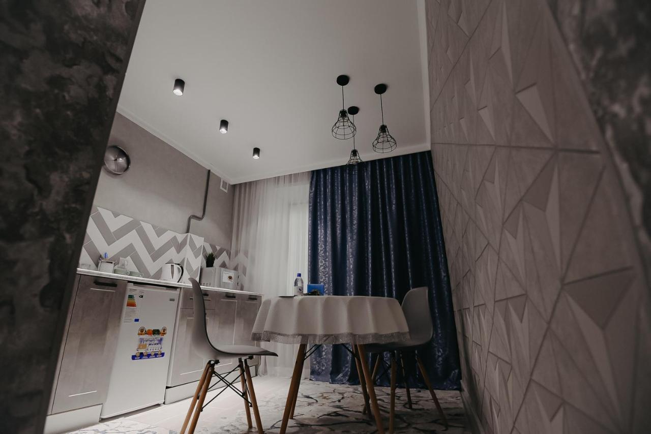 Vip Апартаменты Однокомнатная Квартира Oral Exterior foto